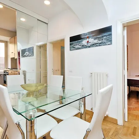 Marche Halldis Apartment Rome